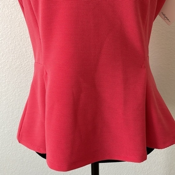 NWT Halogen Coral Zipper Back Sleeveless Peplum Top 0048 - Picture 3 of 10